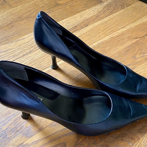 Nine West pumps - Picture 7 of 9